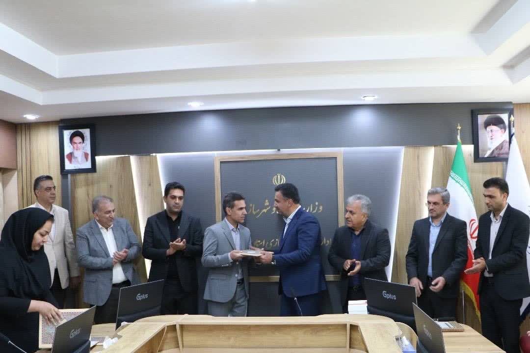 معارفه معاون جدید شهرسازی و معماری فارس برگزار شد