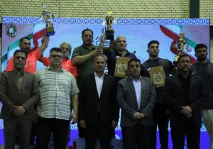 فارس بر سکوی سوم رقابت‌های کشتی پهلوانی نوجوانان کشور