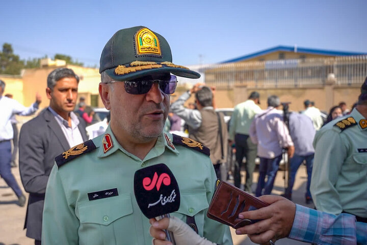 دستگیری باند سارقان در پوشش تاکسی در شیراز