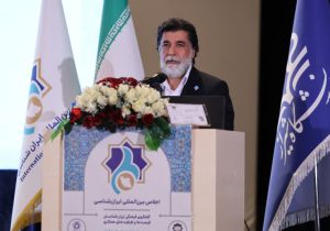 هرگونه توسعه گردشگری در شیراز با پاسداشت و حفاظت از حافظیه 