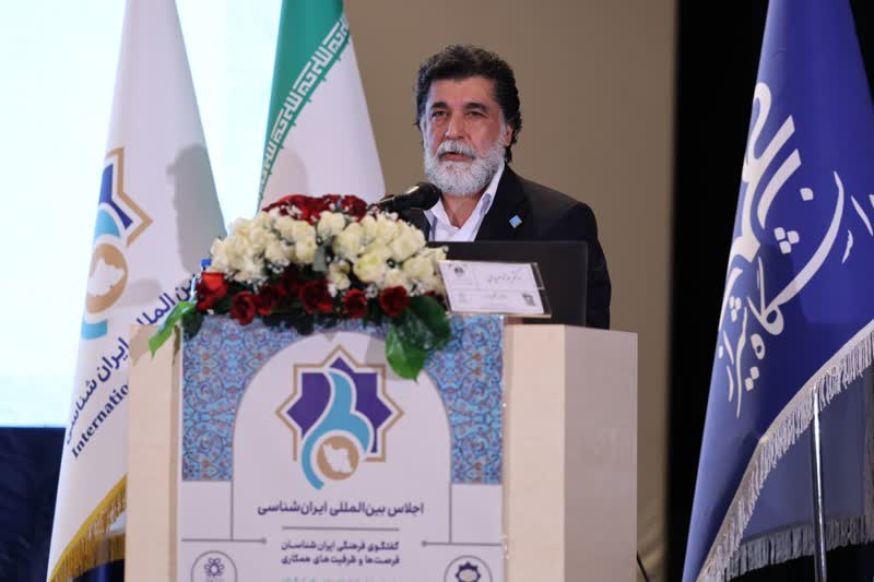 هرگونه توسعه گردشگری در شیراز با پاسداشت و حفاظت از حافظیه 
