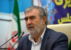 طرح بورس صنعت و مشاغل به دنبال توانمندسازی دانشجویان است 