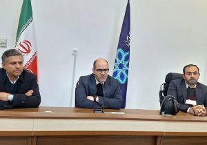 از رونمایی سردیس ۱۸ دانشمند شیرازی تامستند ترنج و صفر